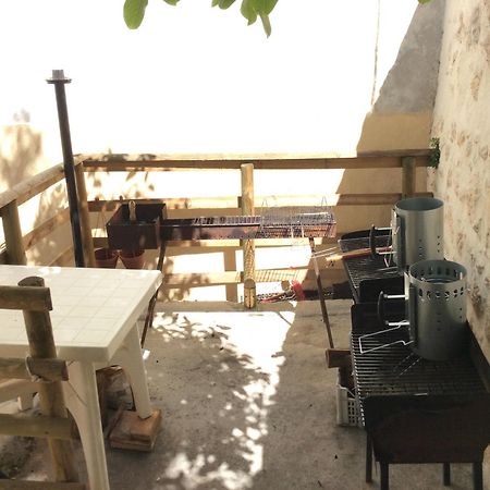 Da Sciuri Case Vacanza Barisciano Exterior foto